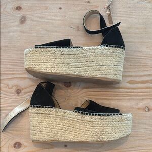 Vince Camuto Black Espadrille Platform Sandals